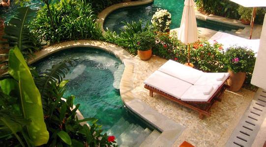 新形勢(shì)下溫泉旅游產(chǎn)業(yè)發(fā)展的戰(zhàn)略機(jī)遇與挑戰(zhàn)